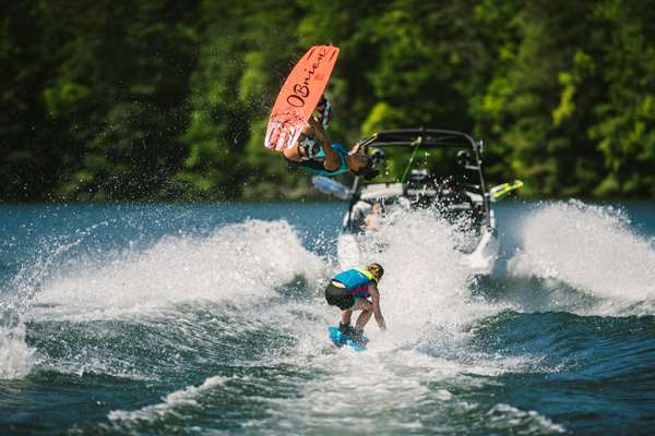 Malibu-21-MLX-Wakeboarding